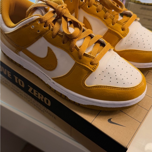 Nike dunks - Picture 2 of 6